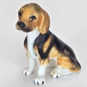 Vintage Porcelain Beagle Dog Figurine Sitting Matte Finish Mini Floppy Ears